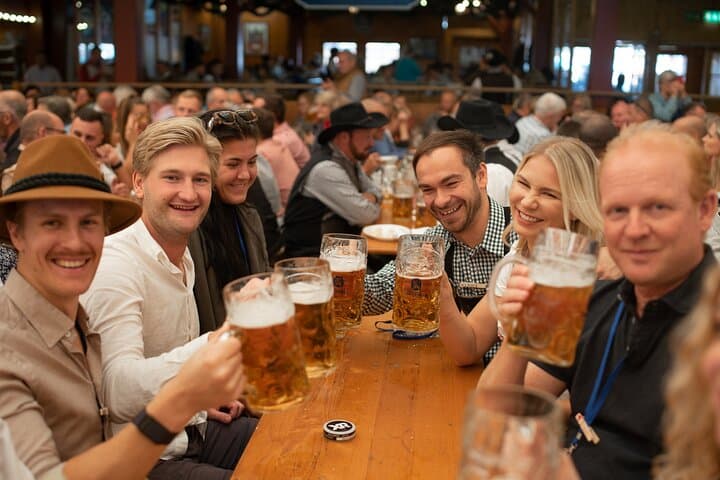 Imagine - Oktoberfest Munchen, Germania - octombrie 2026