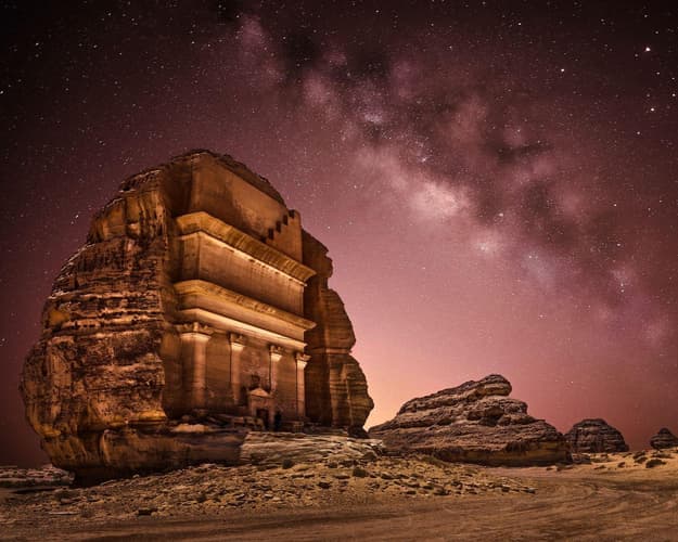 Image - 6 Days Road Trip. From Jeddah to Al Ula