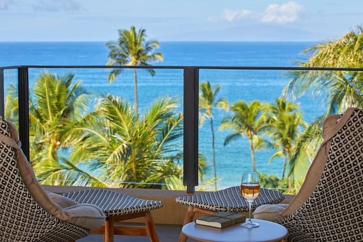 Beeld - Four Seasons Maui: White Lotus luxe strandvakantie