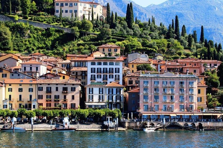 Образ - Romantico tour in barca sul lago al tramonto & aperitivo