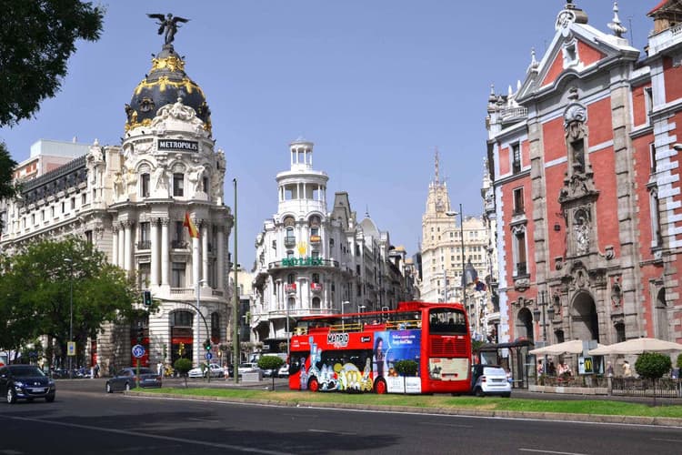 Imagen - Excursión por Madrid en autobús con paradas libres