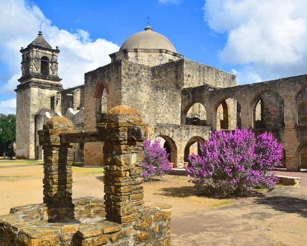 تصویر - 4 Nights in San Antonio, USA