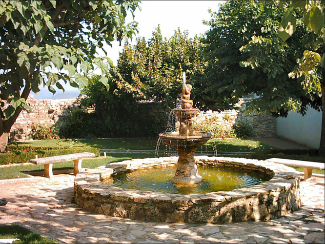 Beeld - Fly & Drive van Zuid naar Noord-Portugal