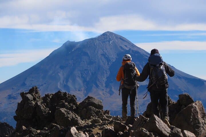 Image - AVENTURA EN PAREJA CON SENDERISMO AL IZTACCÍHUATL 