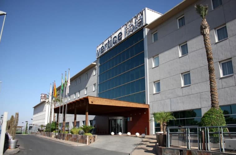 Imagen - Puente del Pilar en Sevilla, Hotel de 4*