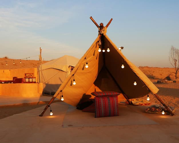 Billede - Private Kurztour "Magie der Wüste: Wahiba Sands Camp"