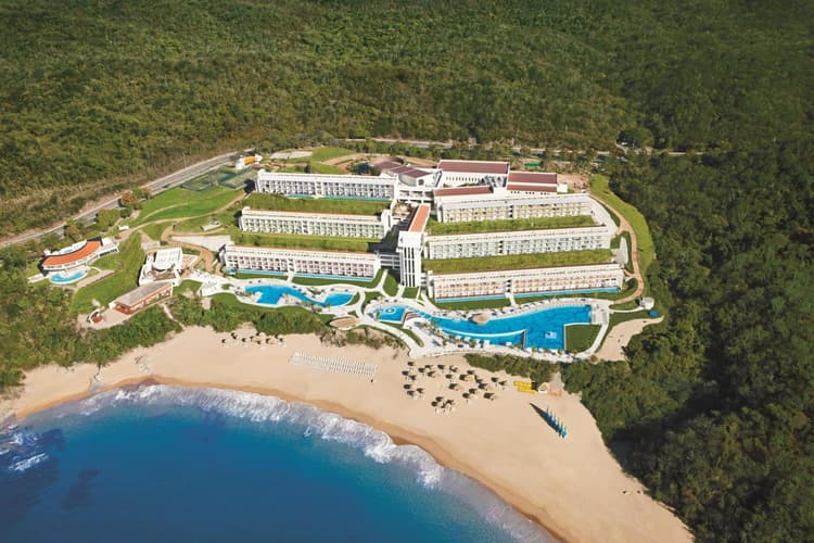 Imagen - Navidad de Huatulco: Hotel todo incluido - solo adultos
