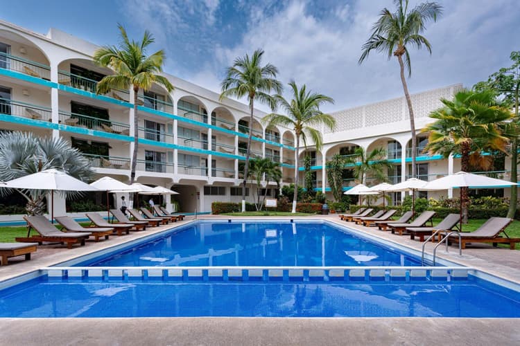 Image - Hotel Suites Villasol, Puerto Escondido