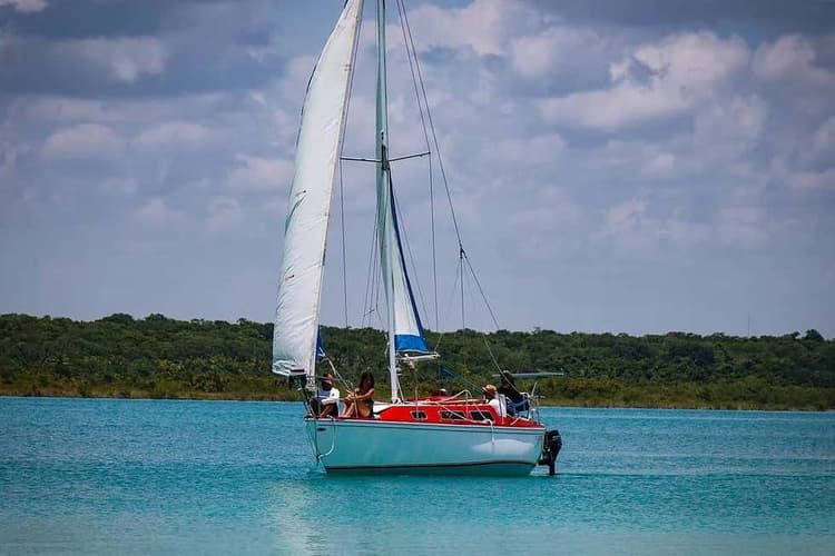 Imagem - PAQUETE AVENTURA A BACALAR:HOSPEDAJE+TOUR EN VELERO