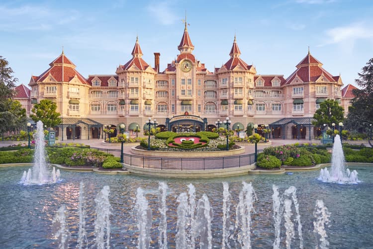 Imazhi - Disneyland Hotel,Paris– Magjia fillon që në qëndrim