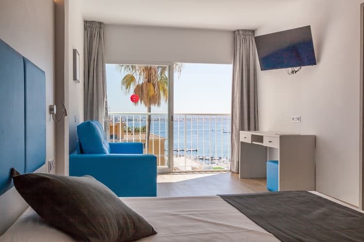 Imagem - Palma de Maiorca-Hotel 3*APA-Partida Lisboa-Junho