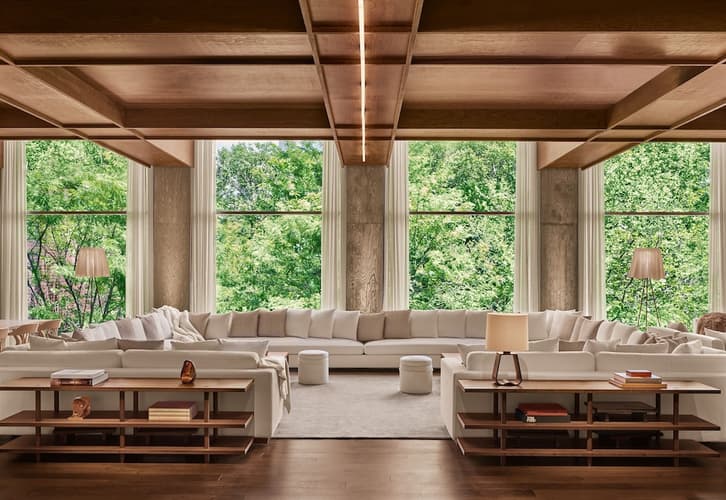 Imagen - Public Hotel, cerca de Zoho 