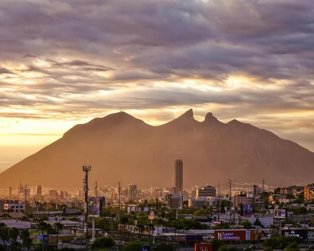 Imagen - PAQUETE "RECORRIDO POR LA CIUDAD" | 3 DÍAS 2 NOCHES + 1 TOUR