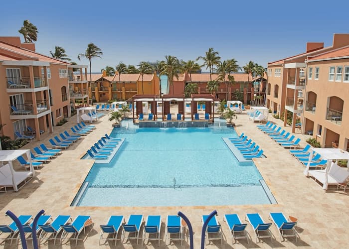 Imagen - Jue 06 Ago 26 - BUE / AUA + Hotel con All Inclusive