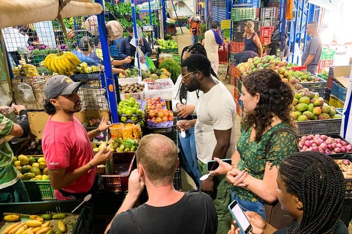 Image - Tour Gastronómico de Frutas Exóticas