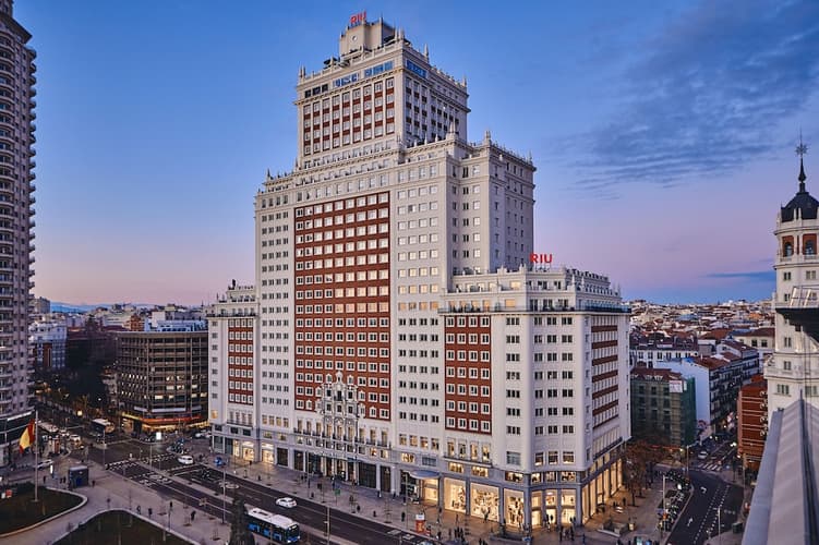 Image - Hotel Riu Plaza España Madrid, Spain