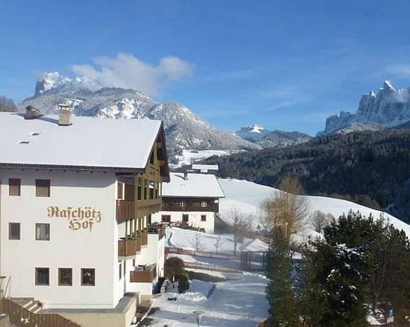 Immagine - Raschötzhof*** Funes 