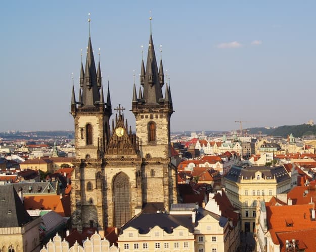 Image - Spring Break  in Prague : 6 Nights Travel Package via  flydubai
