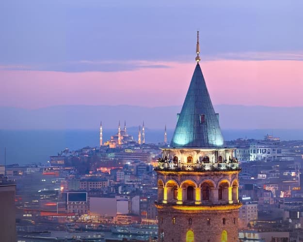 Image - Istanbul: Bosphorus Cruise and Dancing