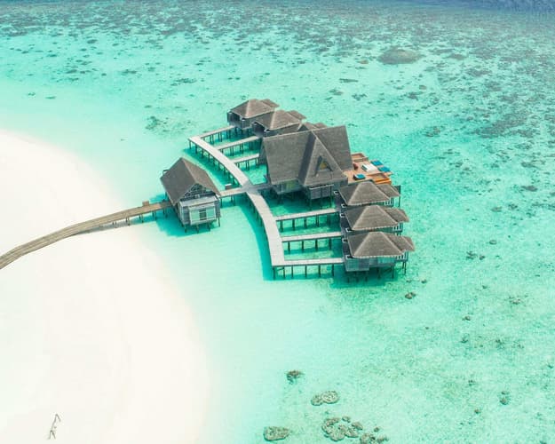 Image - DREAM MALDIVES: ATOLLS AND LUXURY