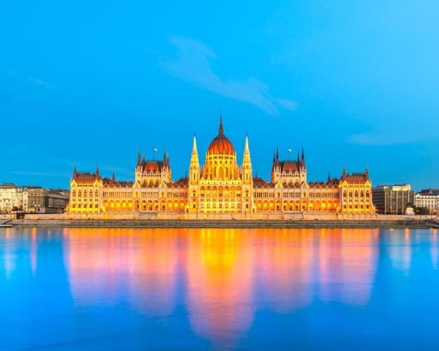 Immagine - Budapest: eleganza e magia termale