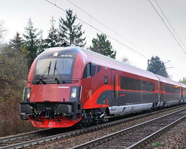 Image - From Salzburg to Vienna by train 