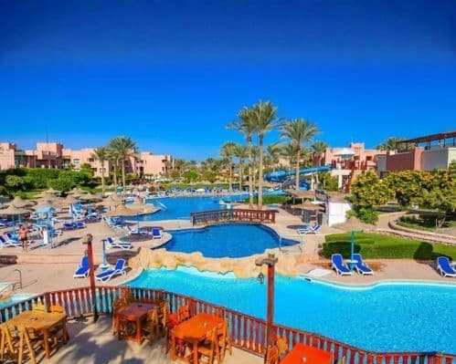 Imej -  Couple Escape to Sharm for Easter