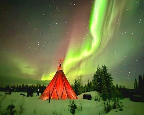 Image - Exclusive 6 Days Aurora & Arctic Retreat in Rovaniemi, Finland