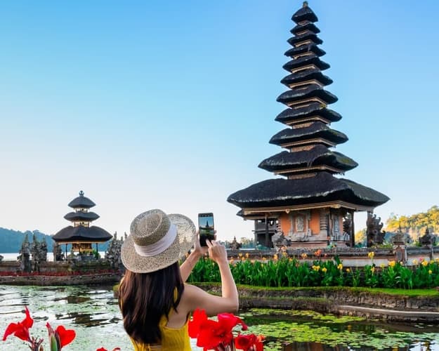 Image - 7 Days Bali Escape to Visit  Temples, Beaches & Scenic Landscapes