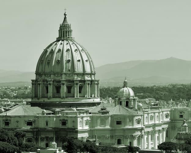 Image - Basilica + Dome with lift