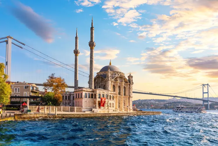 Istanbul and Cappadocia 2X1 Serie Economy