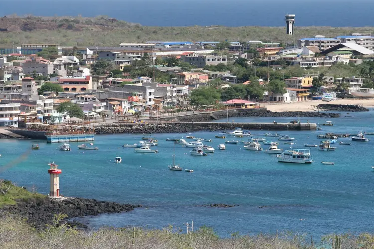 Descubrimiento del Ecuador + Extension Inter Islas Galapagos - San Cristobal