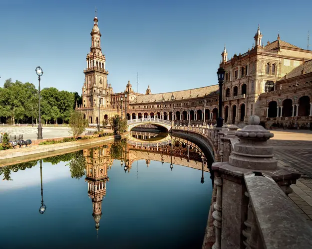 Şəkil - Gran Tour Andalusia da Siviglia