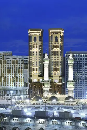 Image -  2 nights at the luxurious Conrad Jabal Omar Makkah