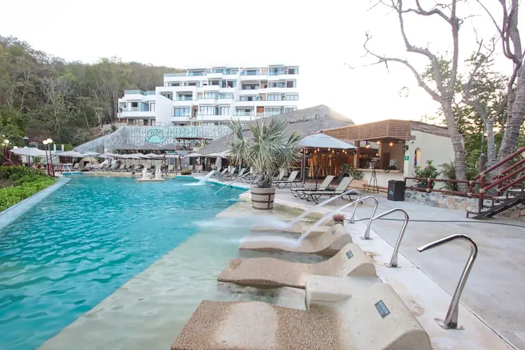 Image - Nirú Ocean Suites by Binniguenda, Huatulco