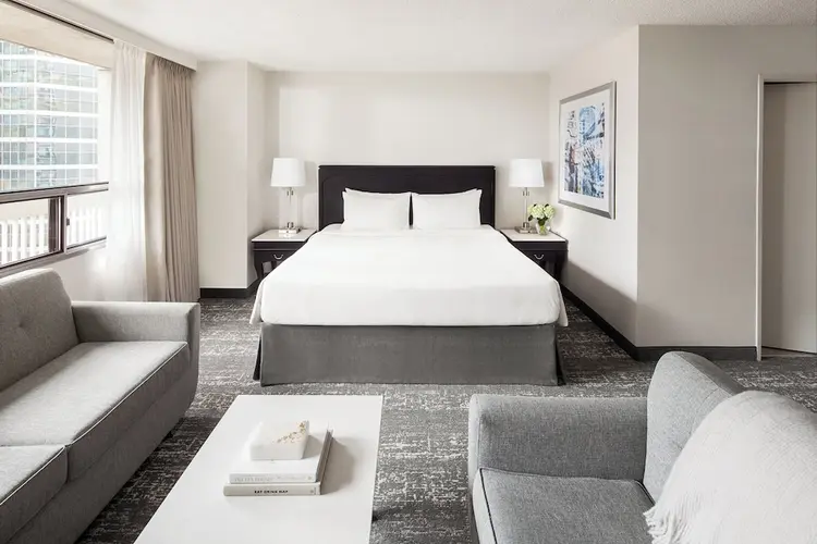 Image - Chelsea Hotel, Toronto,