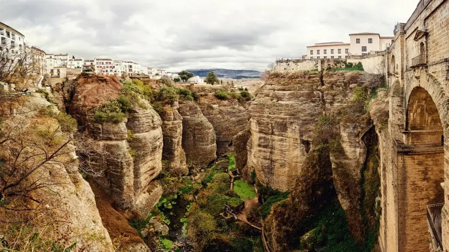 Heart of Andalusia 11 Days, Self-drive