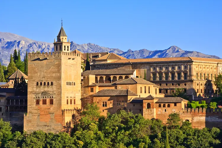 18-Day Tour to Portugal, Andalusia and Morocco from Madrid