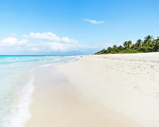 2 La Habana / 4 Cayo Santa María / 4 Varadero-Abril a Junio
