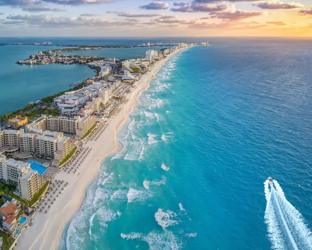 Escapadă în Cancun, Mexic – 7 Nopți de Relaxare și Explorare