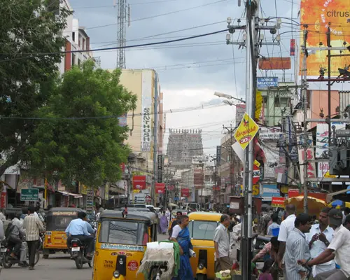 Südindien hautnah: Mit dem Zug durch Tamil Nadu & Baden 