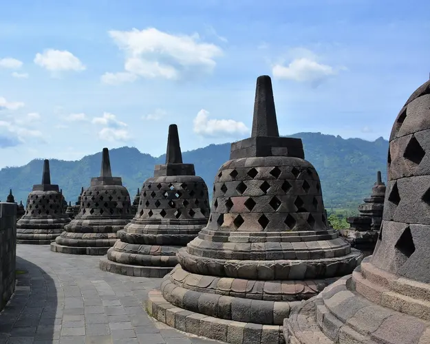 Jakarta, private Kurztour "Höhepunkte Zentraljavas" & Bali