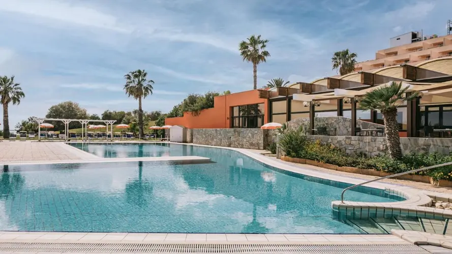 Full Board 4 giorni - Mangia's Torre Del Barone Resort