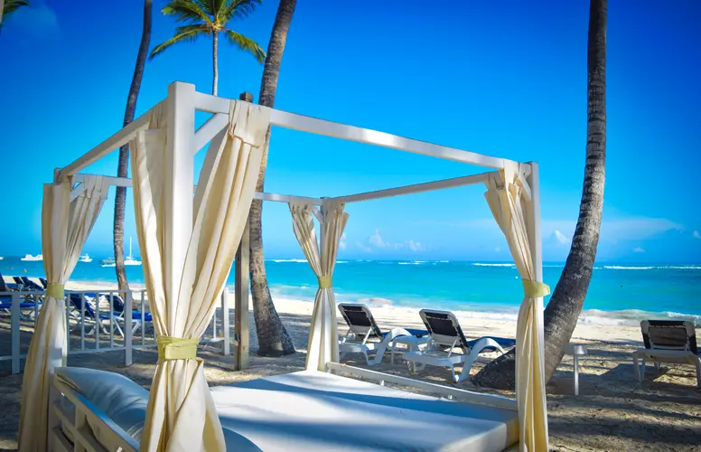 Dom 07 SEP - TUC / PUJ + Hoteles en Punta Cana