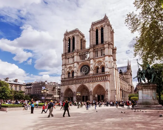 PARIS, ALPES E ITALIA