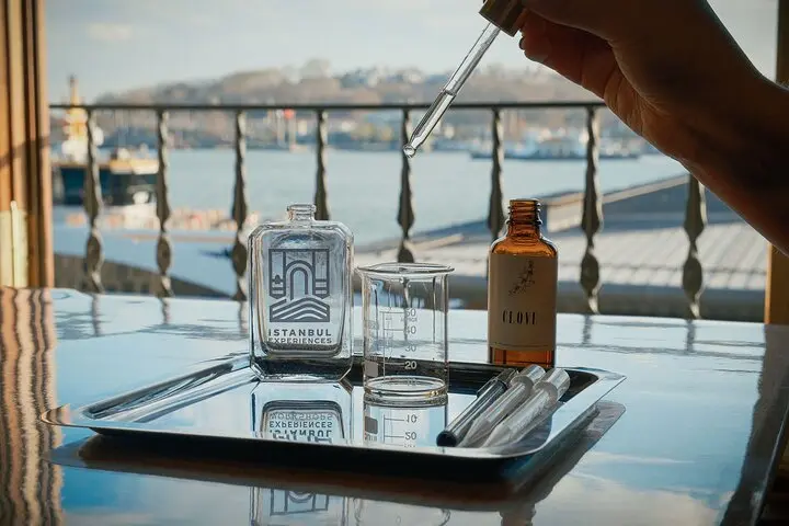 City Break: Atelier de Parfumuri Istanbul, Turcia - din Iasi