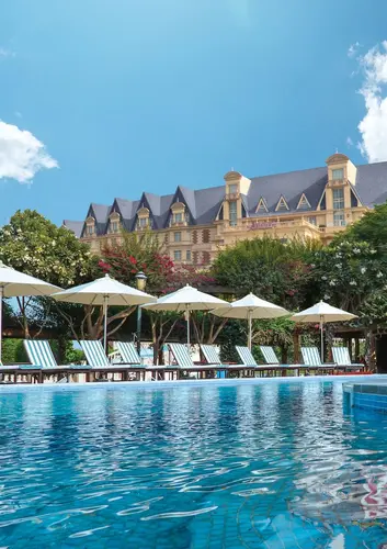 Şəkil - Al Aziziyah Boutique Hotel By The Torch يقع على دقائق من استاد خليفة الدولي لإقامة هادئة وفاخرة