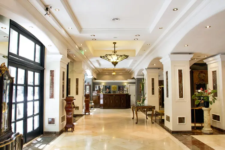 Escapada a Buenos Aires | Boletos + Hotel 4* desde Scz