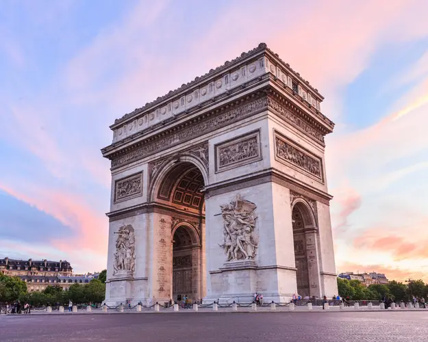 Bild - DeLuxe Mietwagenrundreise "Paris & Champagne"