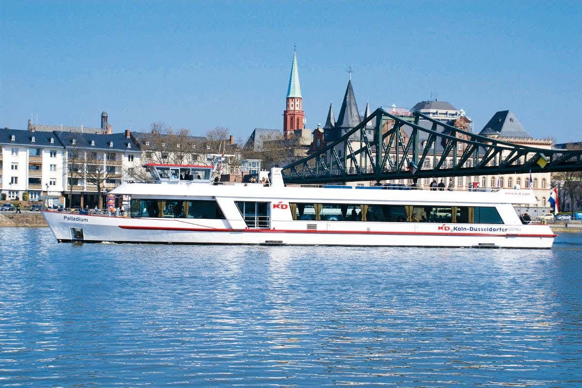Frankfurt Boat Cruise
